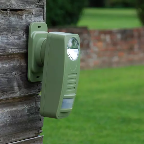 Peuran karkotin - Kasvinsuojaus - AB10010011786 - 1